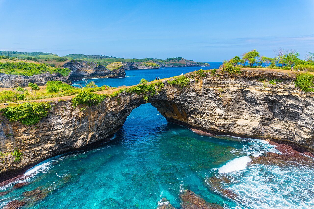 Broken Beach natural rock arch and cove, Nusa Penida